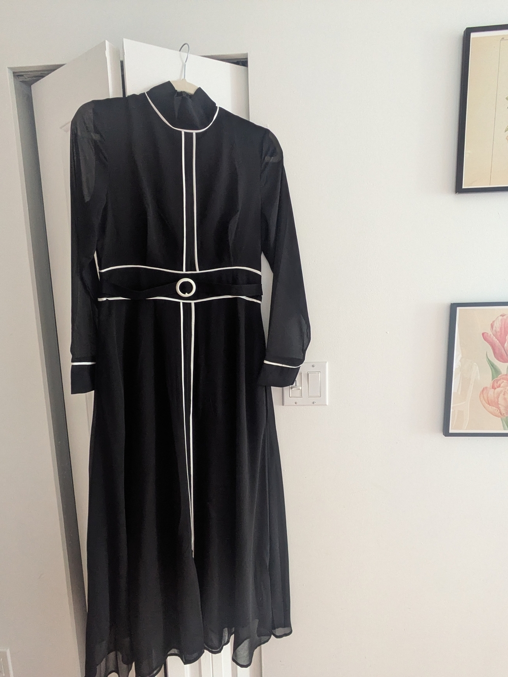 Black Long-Sleeve Midi Dress with White Piping